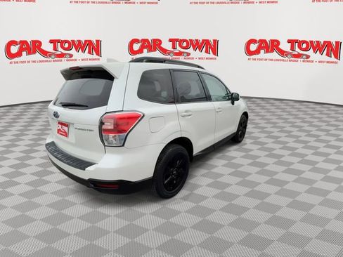 Used 2018 Subaru Forester 2.5i Premium image 8