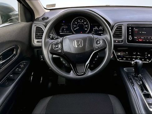 Used 2020 Honda HR-V EX image 8