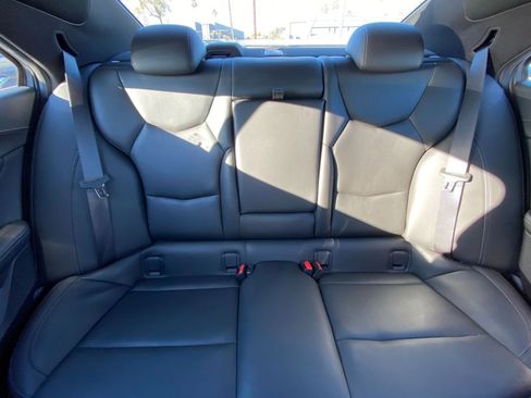 Used 2024 Cadillac CT4 Luxury image 38