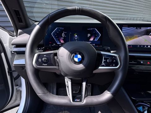 Used 2026 BMW 530i w/ M Sport Package RWD image 14