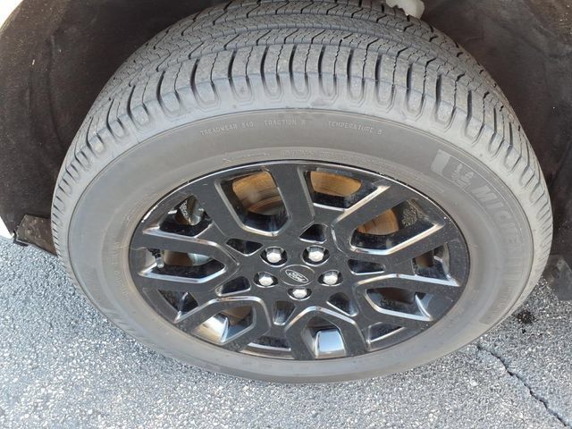 Used 2023 Ford Maverick Lariat w/ Lariat Luxury Package AWD/4WD image 13