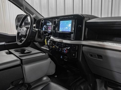 Used 2024 Ford F350 XL w/ XL Chrome Package AWD/4WD image 12