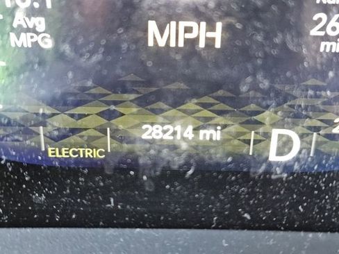 Used 2024 Jeep Wrangler Unlimited Sahara w/ Safety Group image 15