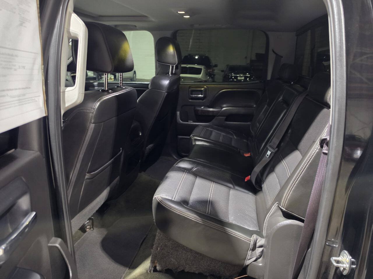 Used 2016 GMC Sierra 2500 Denali w/ Duramax Plus Package AWD/4WD image 31