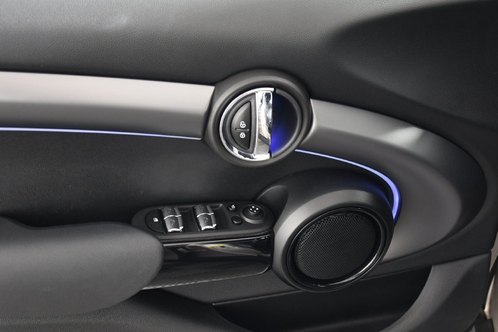 Used 2022 MINI Cooper S w/ Premium Package FWD image 15