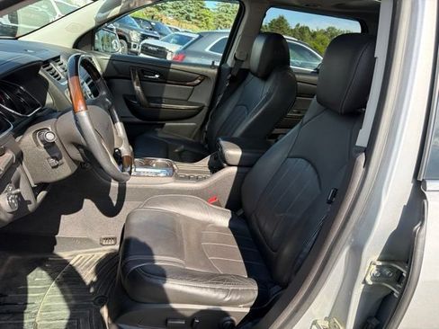 Used 2015 GMC Acadia Denali AWD/4WD image 30