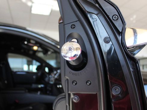 Used 2019 Rolls-Royce Ghost RWD image 19
