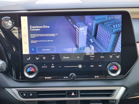 New 2025 Lexus RX 450h AWD w/ Luxury Package image 11