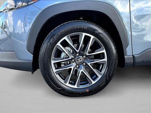 Used 2026 Toyota Corolla Cross XLE w/ Convenience Package AWD/4WD image 10