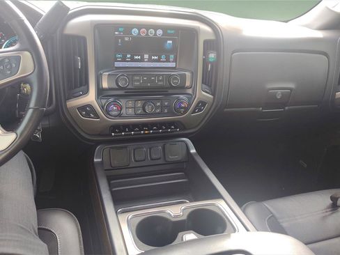 Used 2017 GMC Sierra 1500 Denali w/ Denali Ultimate Package image 9