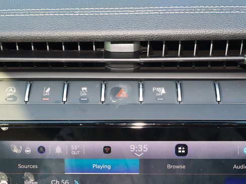 New 2026 Jeep Grand Cherokee Altitude AWD/4WD image 19