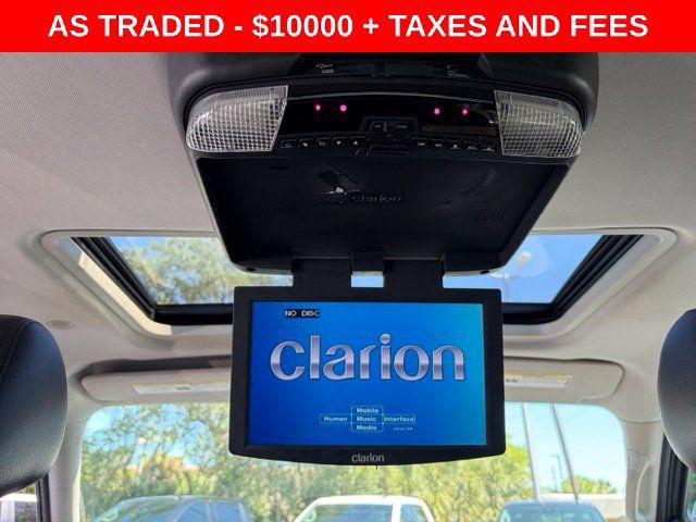 Used 2013 Chevrolet Avalanche LTZ AWD/4WD image 19