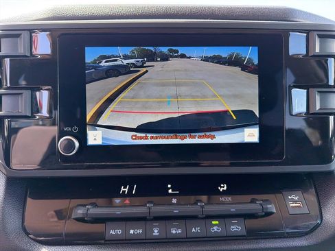 Used 2024 Toyota Tundra SR5 w/ SR5 Convenience Package AWD/4WD image 19