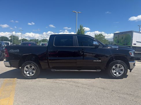 Used 2023 RAM 1500 Laramie AWD/4WD image 4