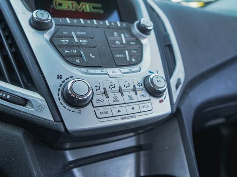 Used 2014 GMC Terrain SLE image 12