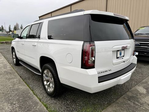 Used 2016 GMC Yukon XL SLT w/ Open Road Package image 3