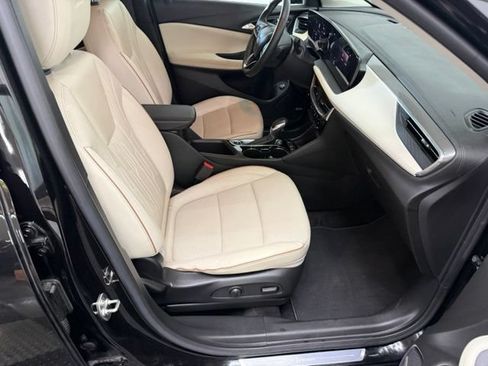 Used 2024 Buick Encore GX Avenir w/ Avenir Convenience Package FWD image 40