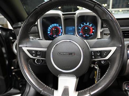 Used 2011 Chevrolet Camaro SS image 22