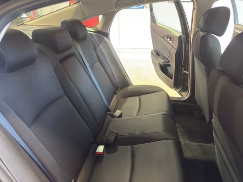 Used 2018 Honda Civic EX image 26