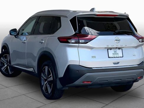 Used 2021 Nissan Rogue SL FWD image 12