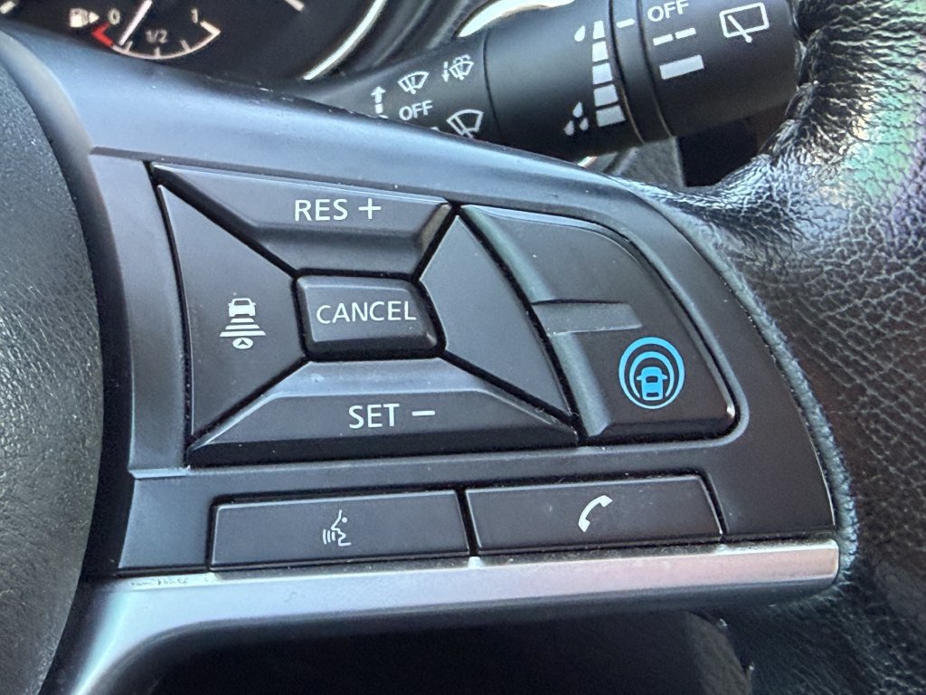 Used 2022 Nissan Rogue Sport SL w/ Premium Package AWD/4WD image 30