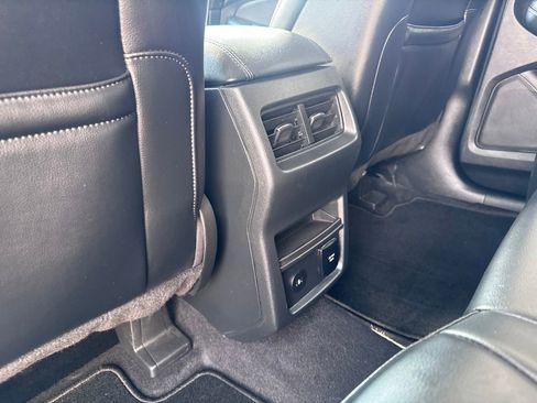 Used 2023 Ford Edge SEL w/ Convenience Package AWD/4WD image 26