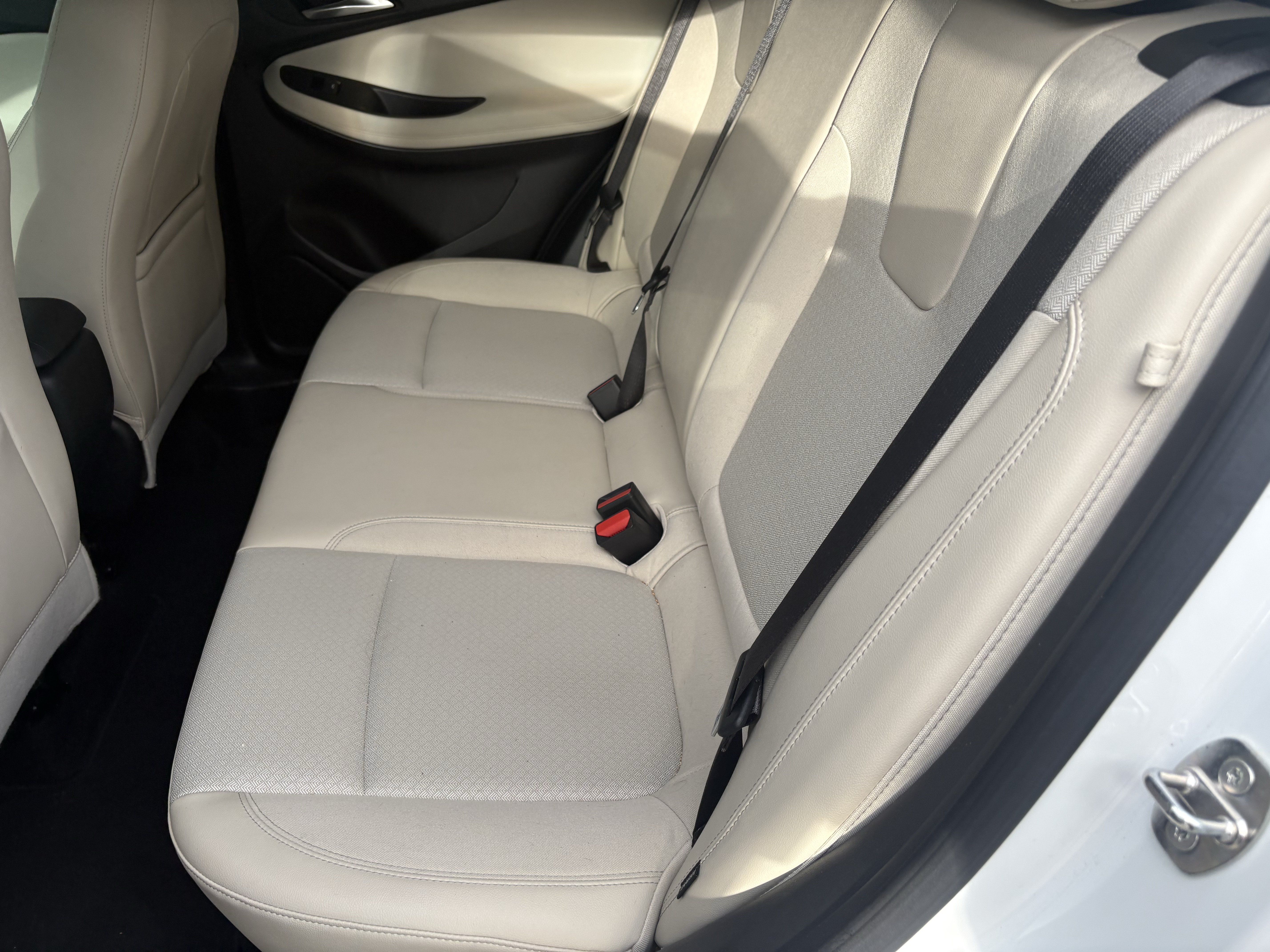 Certified 2024 Buick Encore GX Preferred FWD image 9