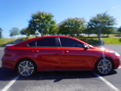 Used 2021 Kia Forte GT w/ GT2 Package FWD image 8