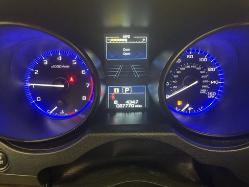 Used 2019 Subaru Outback 3.6R Touring AWD/4WD image 15