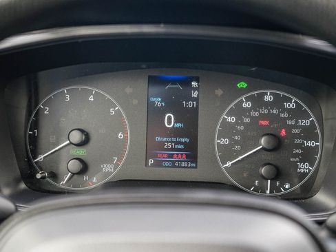 Certified 2025 Toyota Corolla LE FWD image 24