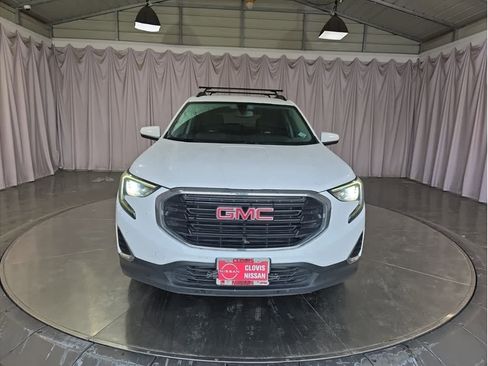 Used 2018 GMC Terrain SLE w/ Driver Convenience Package image 5