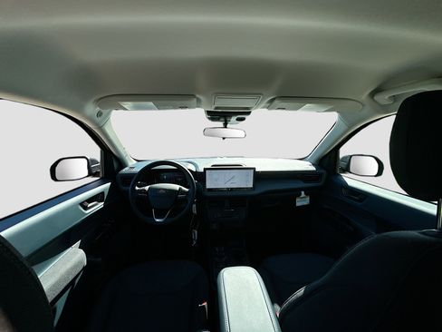 New 2026 Ford Maverick XL image 15