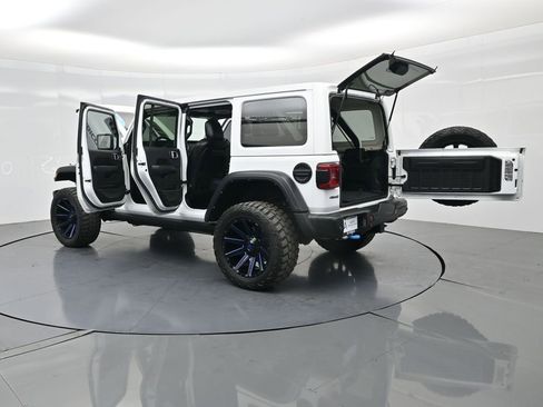 Used 2021 Jeep Wrangler Unlimited Rubicon 4xe w/ Steel Bumper Group image 42