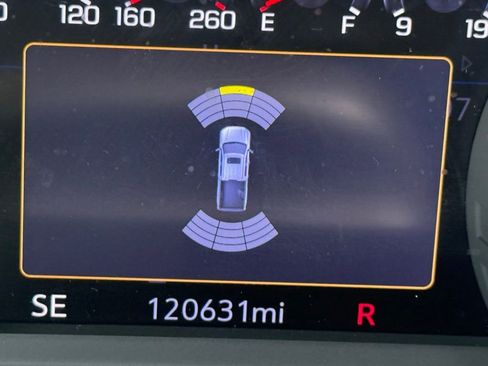 Used 2019 Chevrolet Silverado 1500 LTZ w/ LTZ Premium Package AWD/4WD image 16