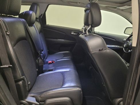 Used 2020 Dodge Journey Crossroad FWD image 19