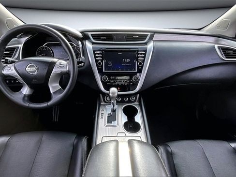 Certified 2017 Nissan Murano Platinum w/ Platinum Technology Package image 7
