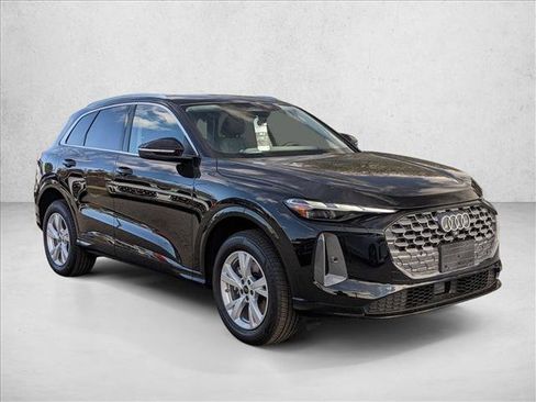 New 2025 Audi Q5 Premium AWD/4WD image 6