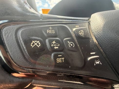 Used 2022 Chevrolet Equinox RS w/ Infotainment Package AWD/4WD image 16