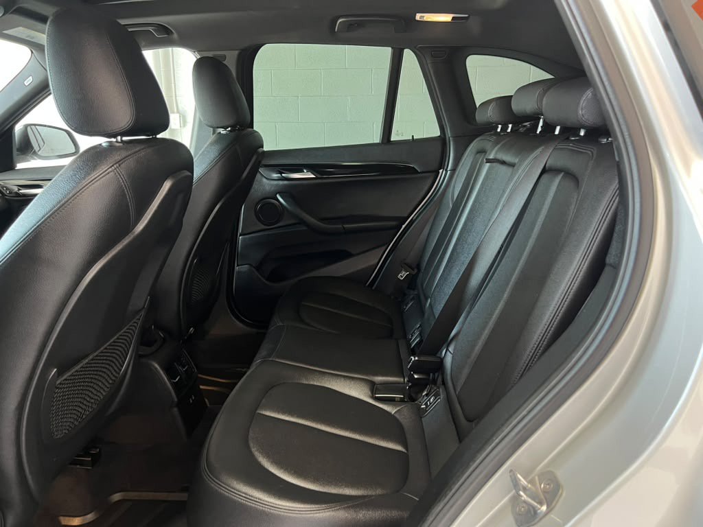 Used 2019 BMW X1 sDrive28i w/ Convenience Package FWD image 13