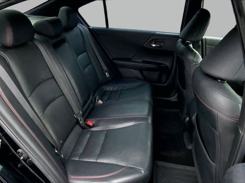 Used 2017 Honda Accord Sport Special Edition image 18