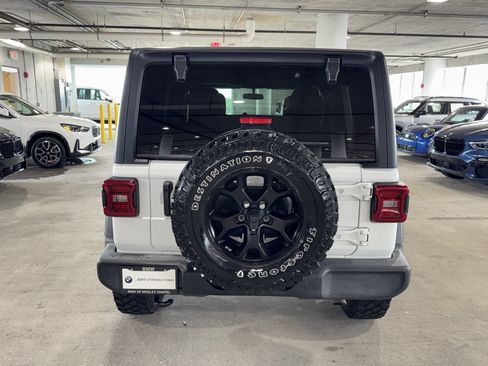 Used 2022 Jeep Wrangler Unlimited Sport AWD/4WD image 7