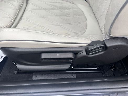 Used 2020 MINI Cooper S w/ Signature Upholstery Package image 18