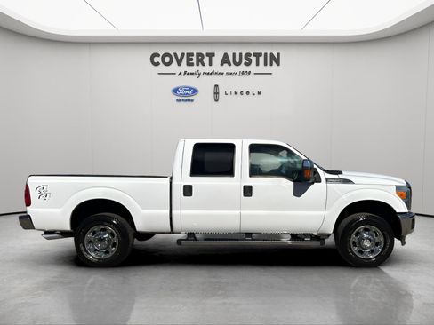 Used 2015 Ford F250 XLT w/ XLT Premium Package image 6