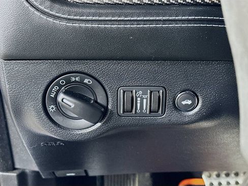 Used 2021 Dodge Charger SRT Hellcat w/ Harman/Kardon Audio Group RWD image 22