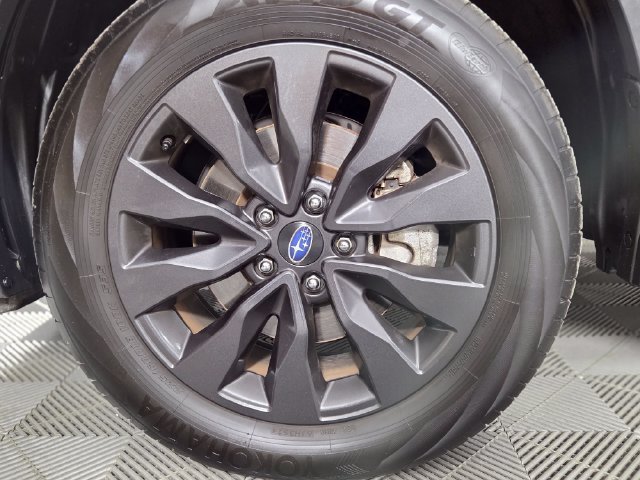 Used 2025 Subaru Outback Onyx Edition AWD/4WD image 10