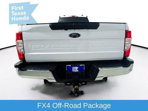 Used 2021 Ford F250 XL w/ Power Equipment Group AWD/4WD image 7
