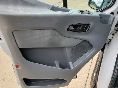 Used 2018 Ford Transit 150 130 Low Roof RWD image 11