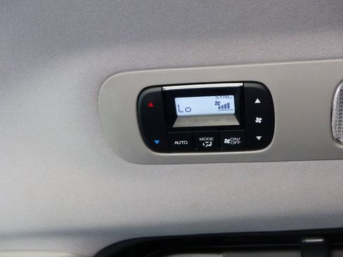 Used 2024 Honda Odyssey Elite image 46
