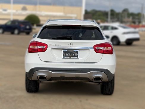 Used 2020 Mercedes-Benz GLA 250 image 6