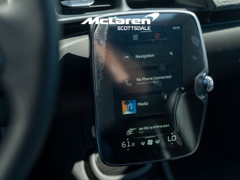 Used 2025 McLaren Artura image 26